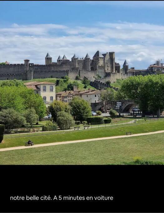 Superbe Appartement En Residence Privee Carcassonne Exterior foto